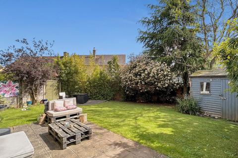 4 bedroom detached house for sale, Riverside Drive, Chippenham SN15
