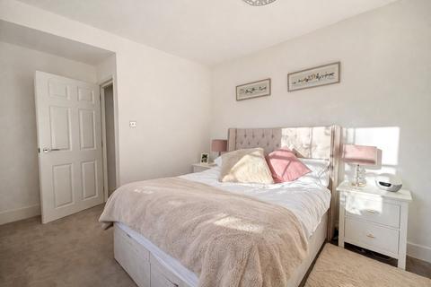 1 bedroom detached house for sale, St. Johns Park, London SE3