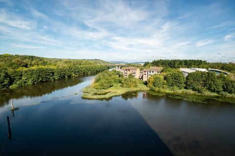 2 bedroom flat to rent, Roma, Victoria Wharf, Watkiss Way, CF11
