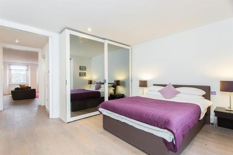 undefined, Cromwell Road, London