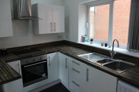 2 bedroom flat to rent, Oxford Street, Leicester, LE1