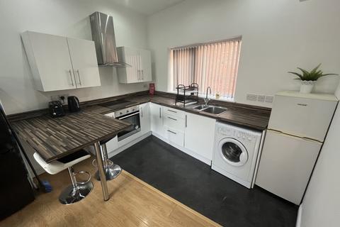 2 bedroom flat to rent, Oxford Street, Leicester, LE1