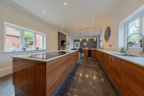 undefined, Leicester LE9