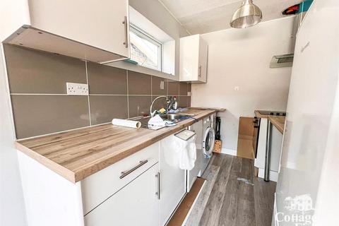 1 bedroom flat to rent, Berners Way, Broxbourne, EN10