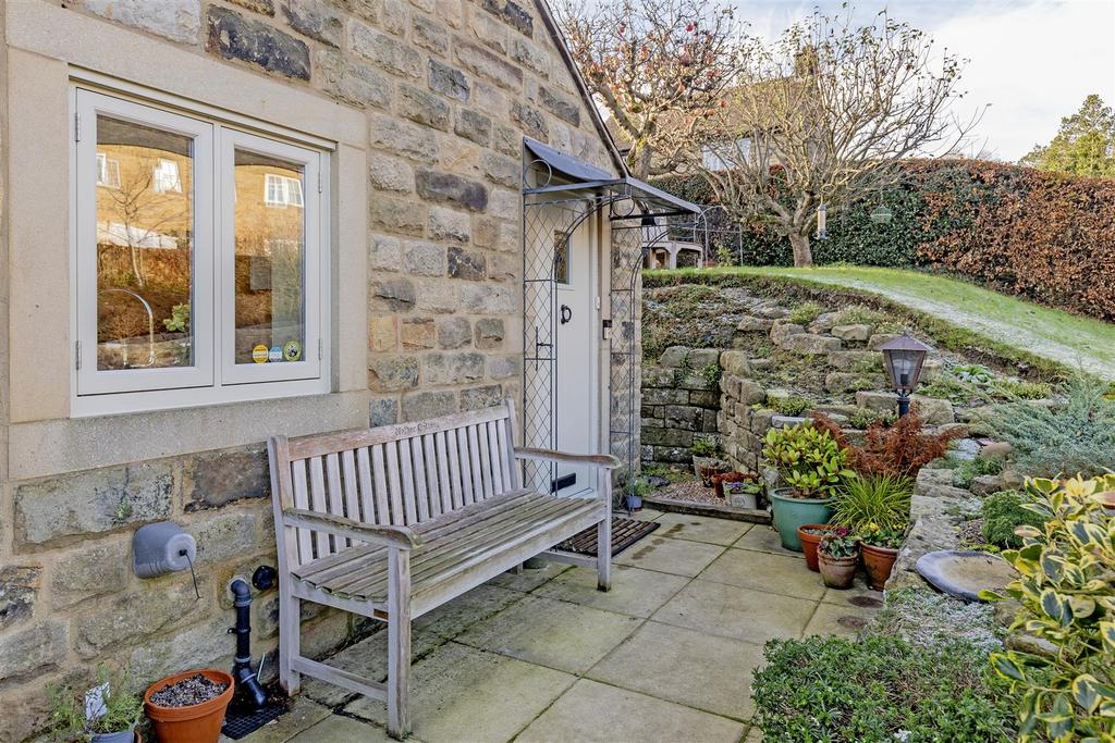 Front External-1.jpg