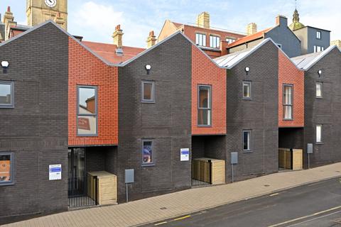 undefined, Gills Yard, Wakefield, WF1