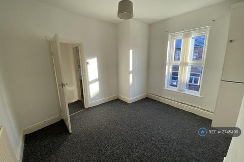 3 bedroom terraced house to rent, Kipling Avenue, Birkenhead, CH42