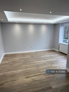2 bedroom flat to rent, Charlbert Court, London, NW8