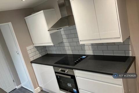 2 bedroom terraced house to rent, Barningham Street, Darlington, DL3