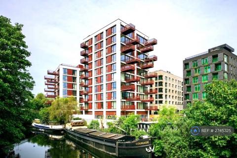 1 bedroom flat to rent, Hollandbury House, London, TW8
