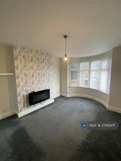3 bedroom semi-detached house to rent, Langfield Avenue, Blackpool, FY4