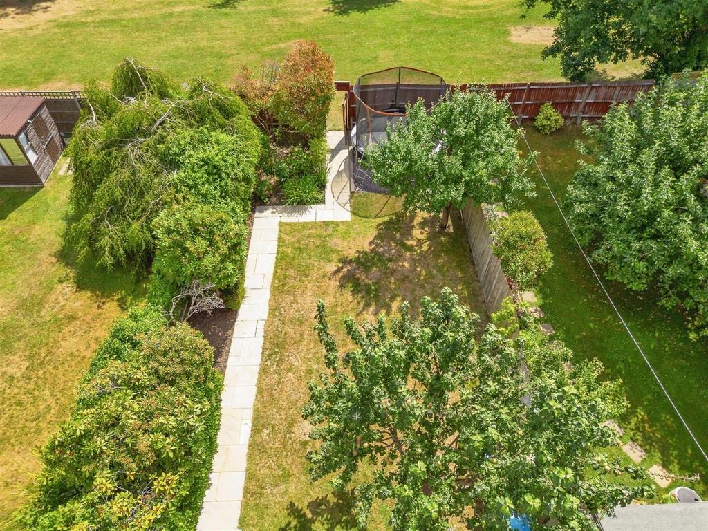 Garden 1.jpg