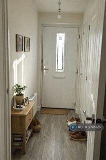 2 bedroom terraced house to rent, Atherton Court, Hyde, SK14