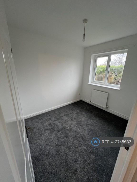 Rear Bedroom 2