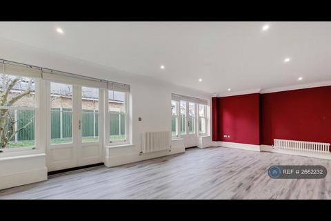 4 bedroom detached house to rent, Goff's Oak, Goffs Oak, Waltham Cross, EN7