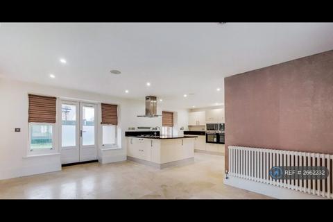 4 bedroom detached house to rent, Goff's Oak, Goffs Oak, Waltham Cross, EN7