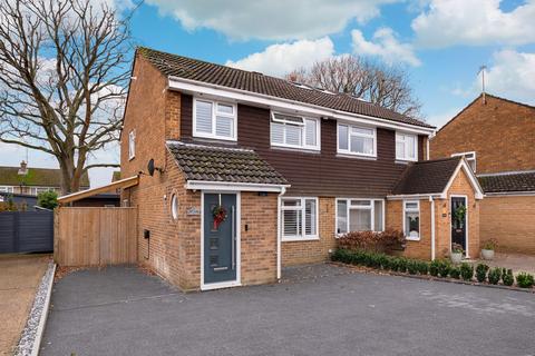3 bedroom semi-detached house for sale, The Pines, Horsham, RH12