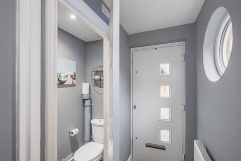 3 bedroom semi-detached house for sale, The Pines, Horsham, RH12