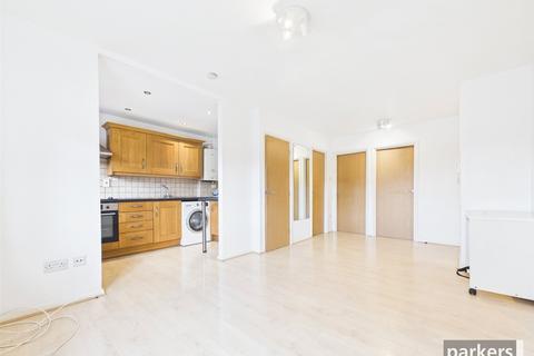 undefined, Muirfield Close, Berkshire RG1