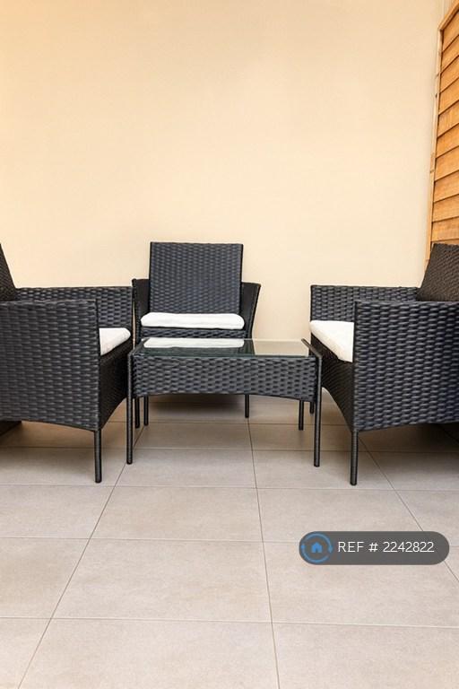 Patio Dining