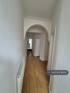 3 bedroom end of terrace house to rent, Kinver Street, Stoke-On-Trent, ST6