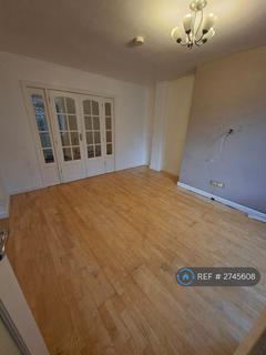 3 bedroom terraced house to rent, Pendlebury Road, Swinton, Manchester, M27