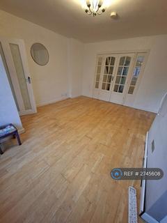 3 bedroom terraced house to rent, Pendlebury Road, Swinton, Manchester, M27