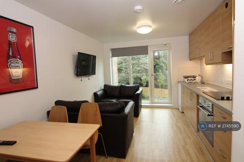 undefined, Columbia Lodge, Southampton, SO16