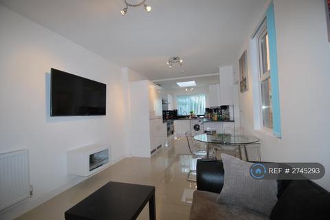 1 bedroom in a house share to rent, Earlsdon Street, Coventry, CV5
