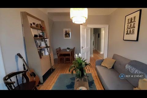 2 bedroom flat to rent, Piershill Place, Edinburgh, EH8