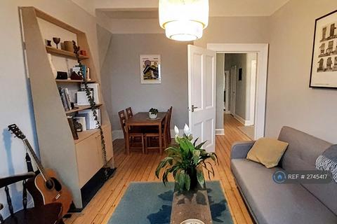 2 bedroom flat to rent, Piershill Place, Edinburgh, EH8