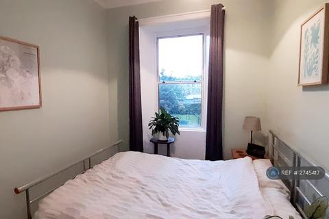 2 bedroom flat to rent, Piershill Place, Edinburgh, EH8