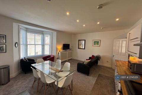 2 bedroom penthouse to rent, Devonshire Place, Brighton, BN2