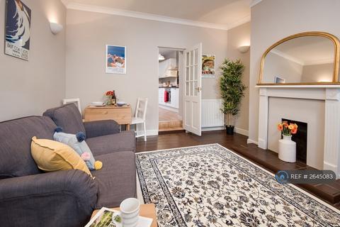 1 bedroom terraced house to rent, Railway Street, Berwick-Upon-Tweed, TD15