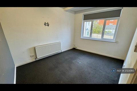undefined, St. John Street, Newport Pagnell, MK16