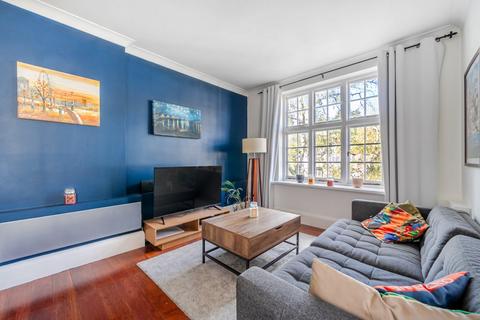 2 bedroom flat for sale, Oakeshott Avenue, London, N6