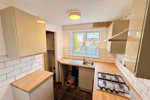 2 bedroom flat to rent, Birmingham New Road, West Midlands WV4