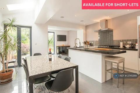 4 bedroom terraced house to rent, Plasturton Avenue, Cardiff, CF11