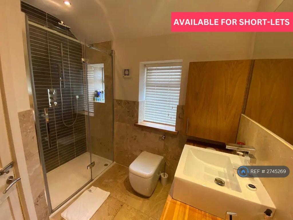 Bathroom - Shower