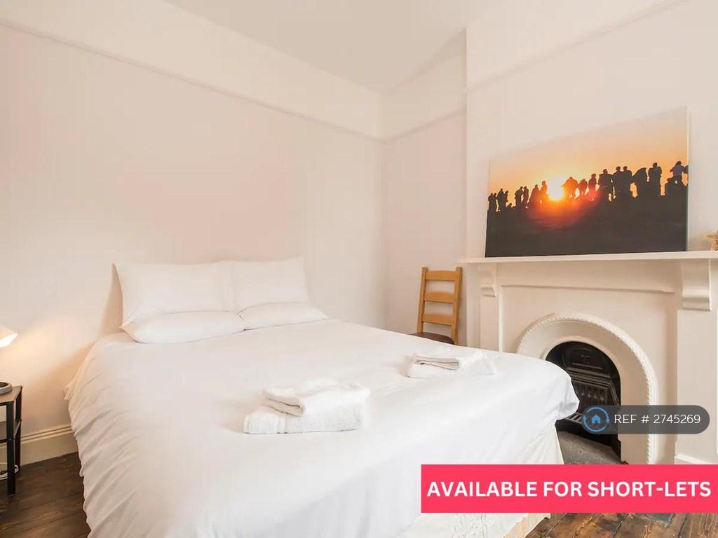 Double Bedroom