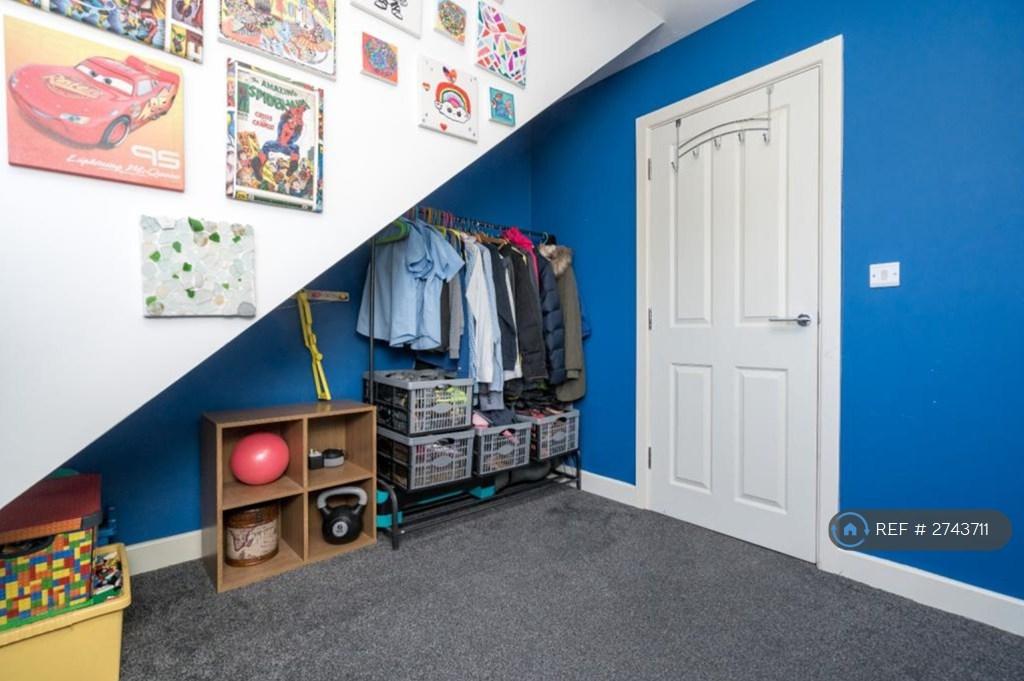 Room 4