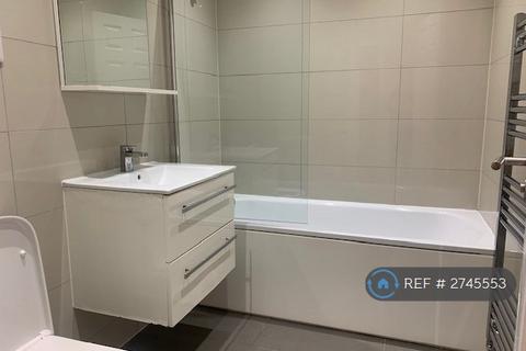 undefined, High Street, Slough, SL1