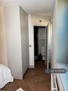 1 bedroom in a house share to rent, Anerley Road, London, SE20