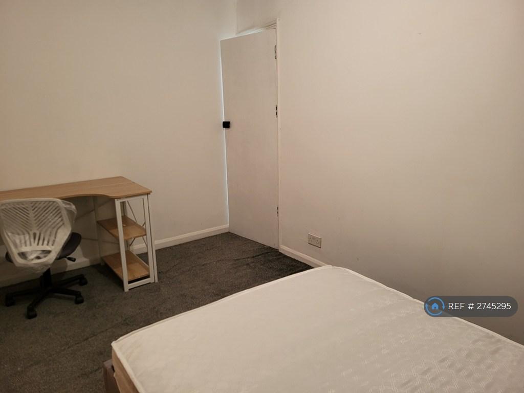 Bedroom With Ensuite