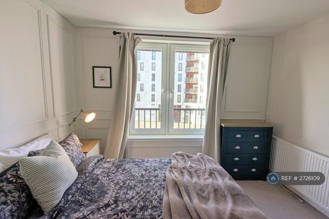 2 bedroom flat to rent, Waterfront Avenue, Edinburgh, EH5