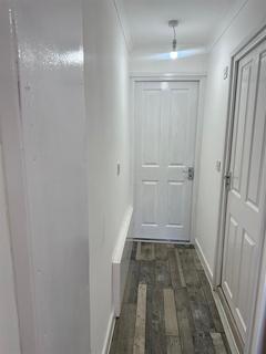 1 bedroom detached house to rent, Hannett Road, Canvey Island