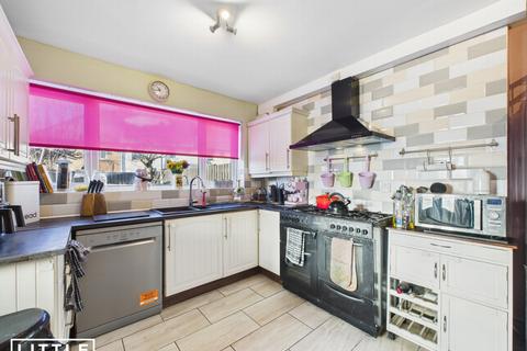 3 bedroom end of terrace house for sale, Barkbeth Road, Liverpool, L36