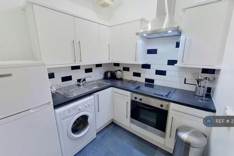 1 bedroom flat to rent, Bryson Road, Edinburgh, EH11