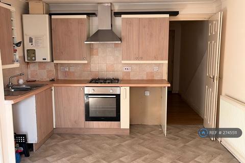2 bedroom flat to rent, Abbey Road, Torquay, TQ2