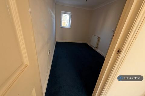 2 bedroom flat to rent, Abbey Road, Torquay, TQ2